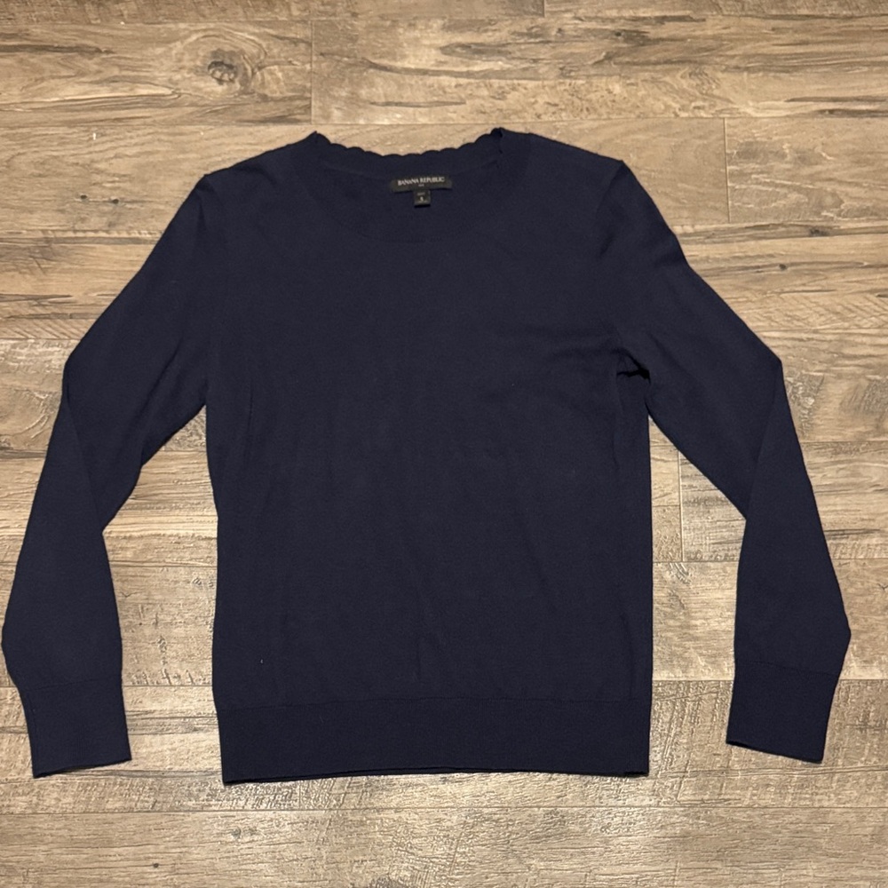 Banana Republic Dark Blue Crewneck Sweater - Size S Petite